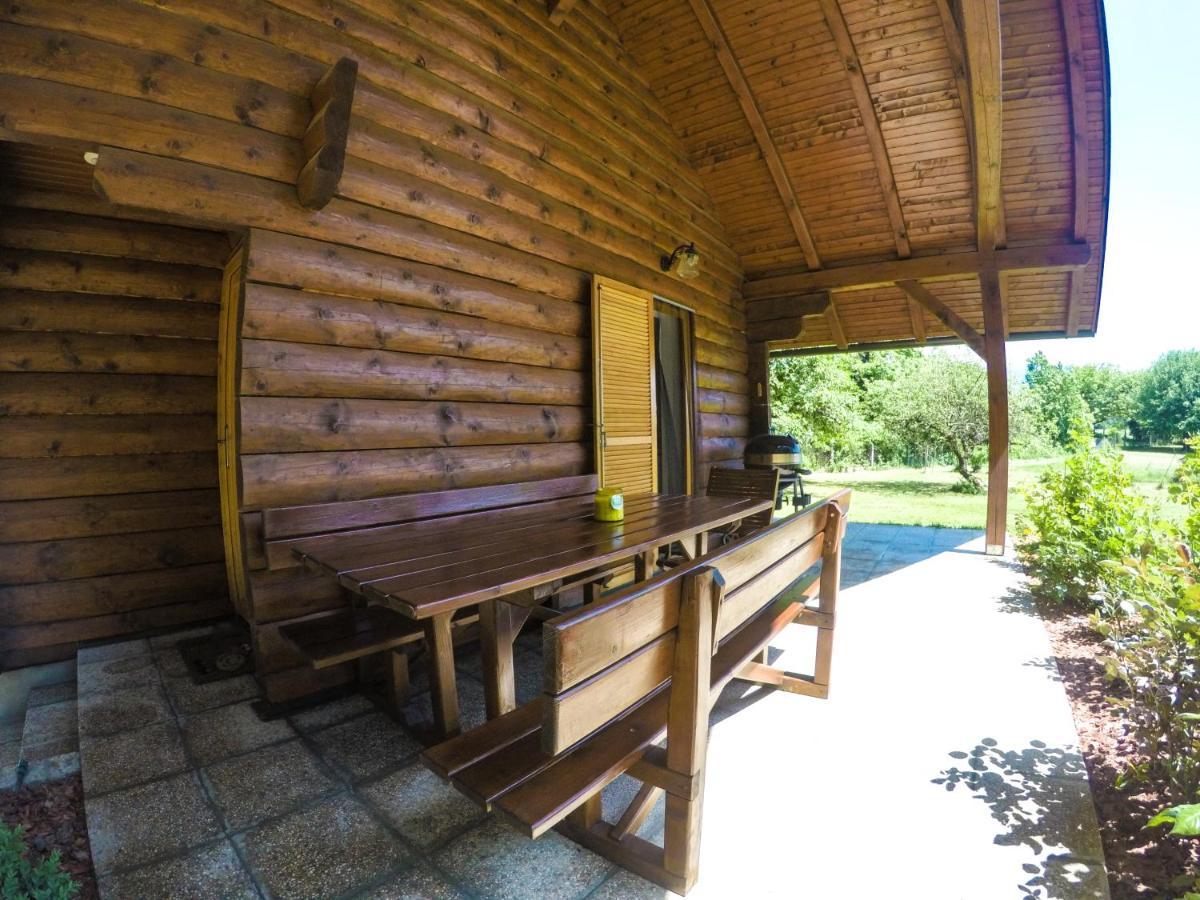 Silent Orchard Villa Naklo Eksteriør billede